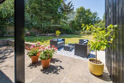 Property Image 38