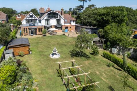 Rear Garden Aerial