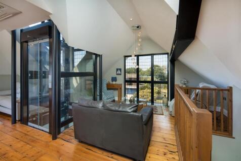 Studio Suite sittingarea