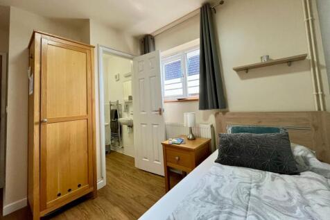 Bedroom Four to Ensuite