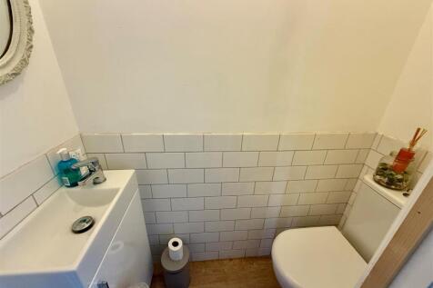 Cloakroom.jpg