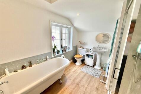 Bath and Shower Room 2.jpg