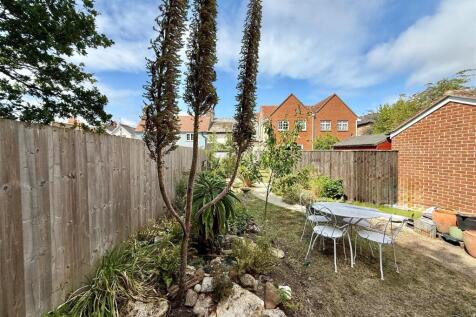 Rear Garden 2.jpg