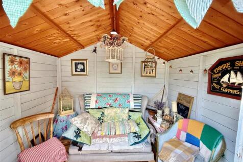 Summerhouse.jpg