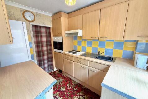 Kitchen 1.jpg