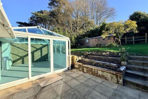 Patio to Rear Garden.jpg