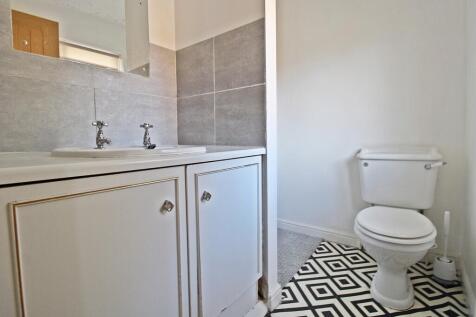 En Suite 2