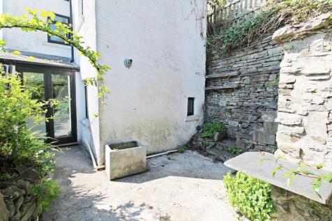 Rear Courtyard