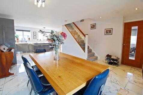 Open Plan Kitchen/Diner/Living Room