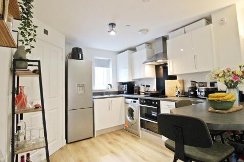 Lounge/Kitchen