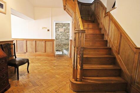 Inner Hallway