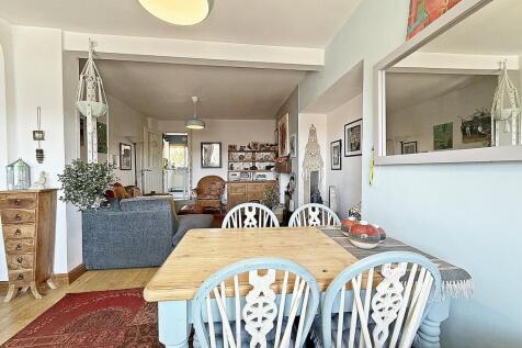 Lounge/diner