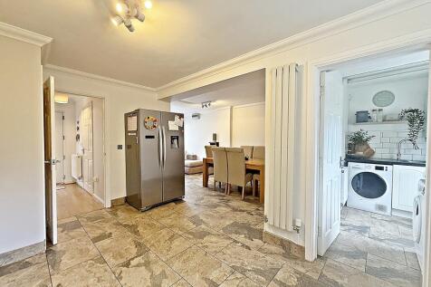 Open Plan Kitchen/Diner/Living Room