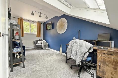 Bedroom 4/Study