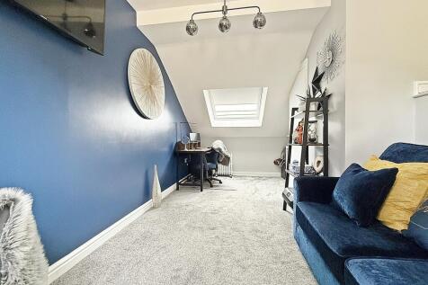 Bedroom 4/Study