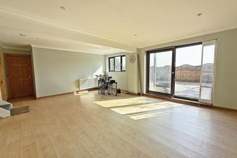 Games Room/Reception
