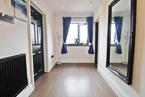 2nd Floor Landing