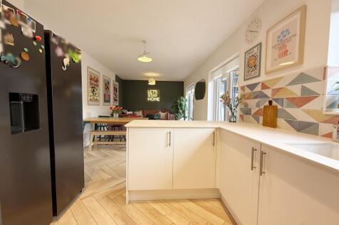 Kitchen/Diner/Family Room