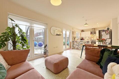 Kitchen/Diner/Family Room