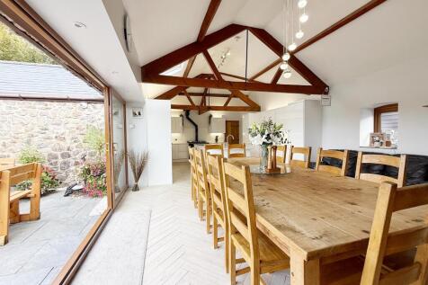 Kitchen/Diner/Family Room