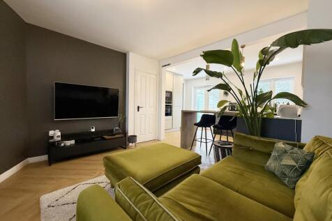 Kitchen/Diner/Living Room