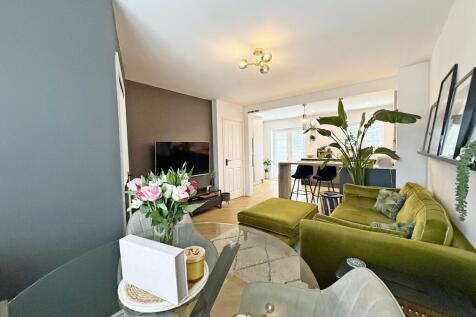 Kitchen/Diner/Living Room