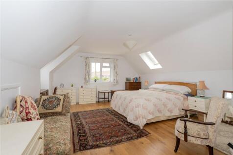 Large Bedroom
