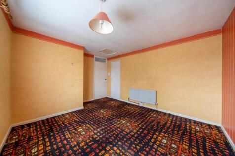 Bedroom One.jpg
