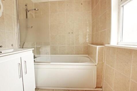familybathroom.jpg