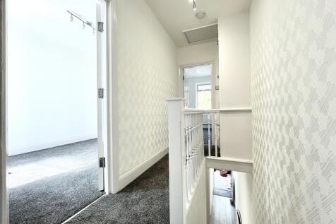 Hallway.jpg