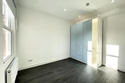 Room 2 Aspect 3.jpg