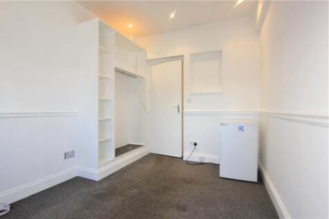 Room Aspect 2.JPG
