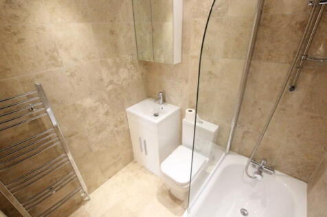 4 Carlton Lodge bath