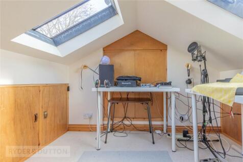 Loft Room Via Dr