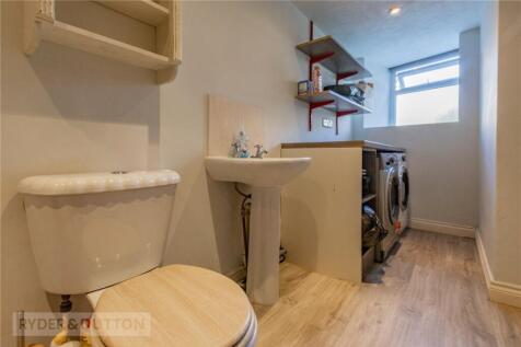 Utility Room/Wc