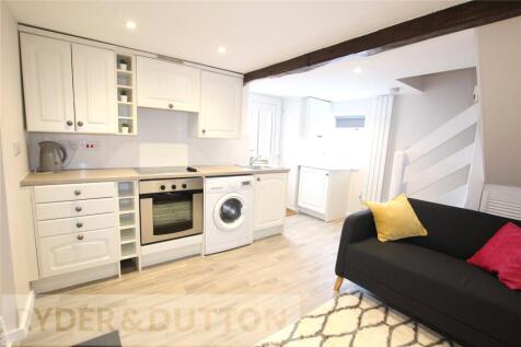 Living Room/Kitchen