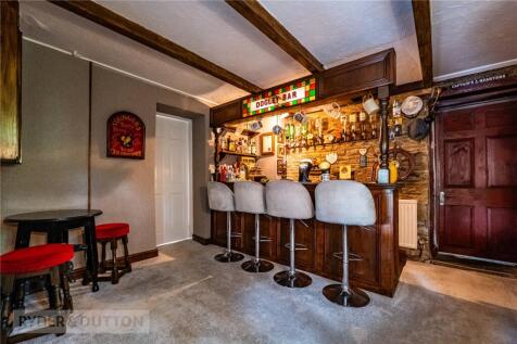 Bar/Snug