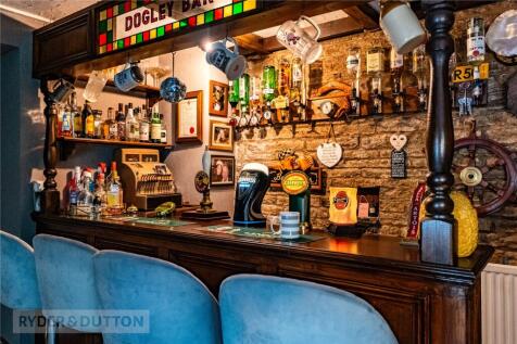 Bar/Snug