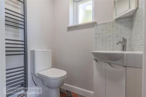 En-Suite To Bed One