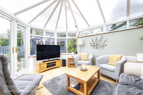 Dining/Family Room