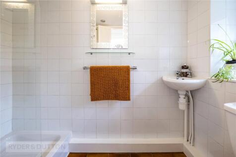 Guest Wc &amp; Shower