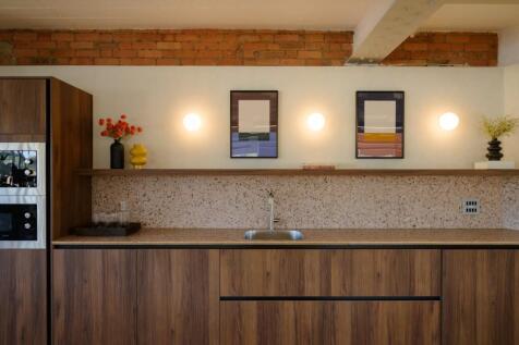 Highgate Studios - Office