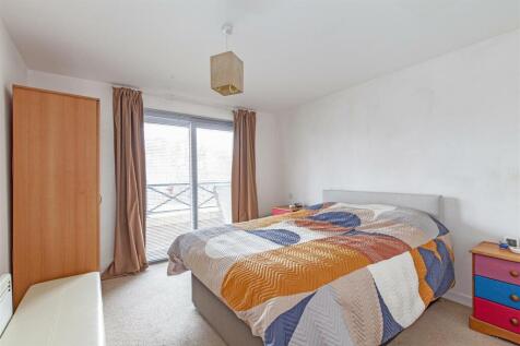 Principal Double Bedroom One