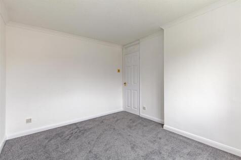 Bedroom 2-3.jpg