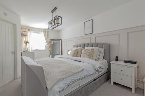 Principal Double Bedroom One