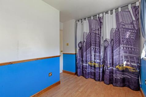 Bedroom 4-3.jpg