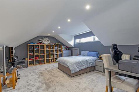Impressive Principal Bedroom