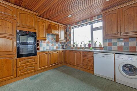 Kitchen-3.jpg