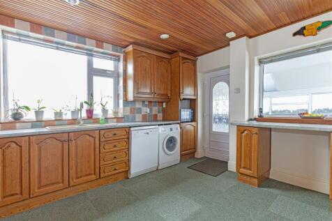 Kitchen-4.jpg