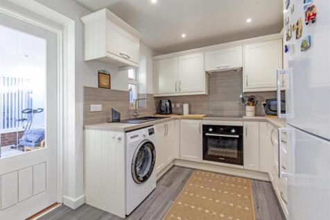 Re-fitted Dining Kitchen